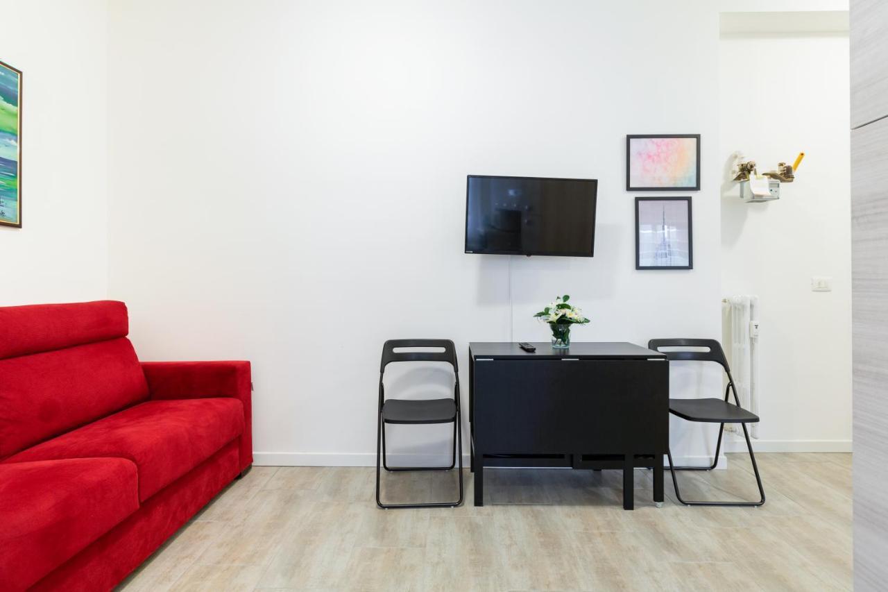 Renovated Flat Subway Yellow Line Милан Экстерьер фото